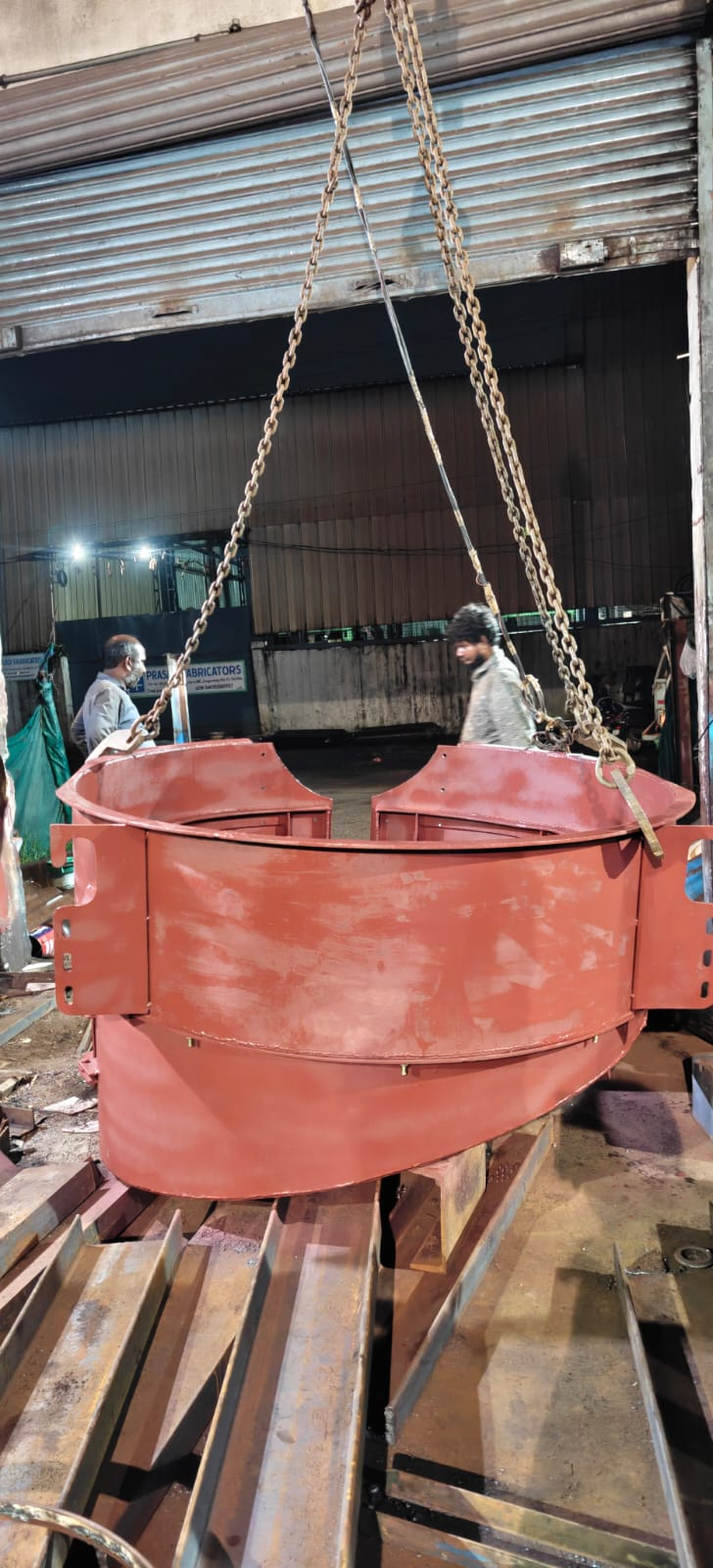 Heavy MS Structural Welding